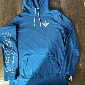 American Eagle men’s XS blue hoodie